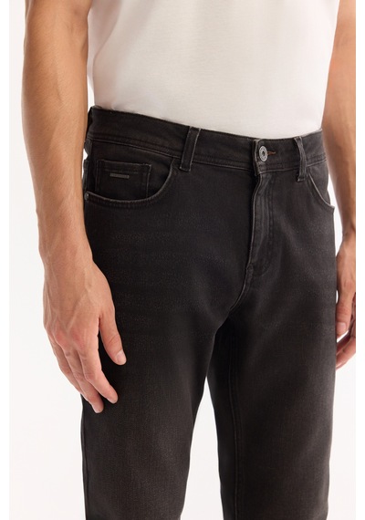 Avva Erkek Kahverengi Klasik Bel Pamuklu Eskitme Yıkamalı Berlin Slim Fit Jean Pantolon A52y3501 Kahve
