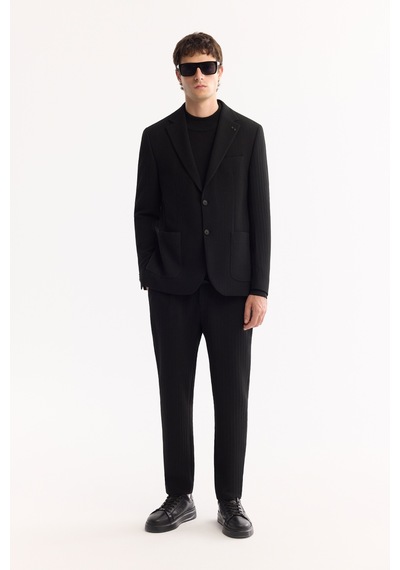 Avva Erkek Siyah Mono Yaka Bi-stretch Hafif Çizgili Blazer Comfort Slim Fit Ceket A52y4004 Avva Erkek Siyah Mono Yaka Bi-stretch Hafif Çizgili Blazer Comfort Slim Fit Ceket A52y4004