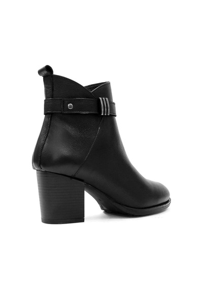 Castle Black 86608-1 Kadın Hakiki Deri Klasik Bot Siyah