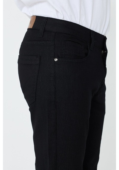 Siyah Dynamic Fit Mikro Desenli Yazlık Kot Pantolon