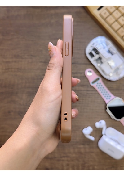 Apple iPhone 16 Pro Max Uyumlu Premium Deri Dokulu Darbelere Karşı Dayanıklı Nazal Silikon Kılıf Kahverengi Apple iPhone 16 Pro Max Uyumlu Premium Deri Dokulu Darbelere Karşı Dayanıklı Nazal Silikon Kılıf Kahverengi