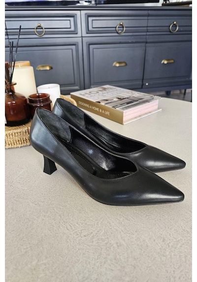 10 1896 Topukla Kadın Kadeh Topuklu 6 Cm Topuklu Stiletto Ayakkabı Siyah Deri