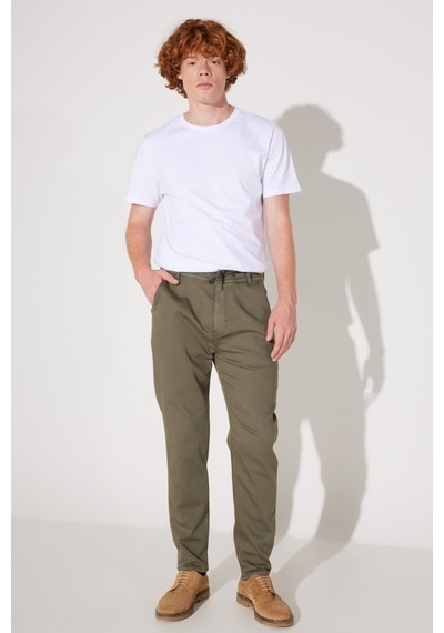 Lee Slim Fit Dar Kesim Normal Bel Haki Esnek Jogger Pantolon LM043002801 Haki