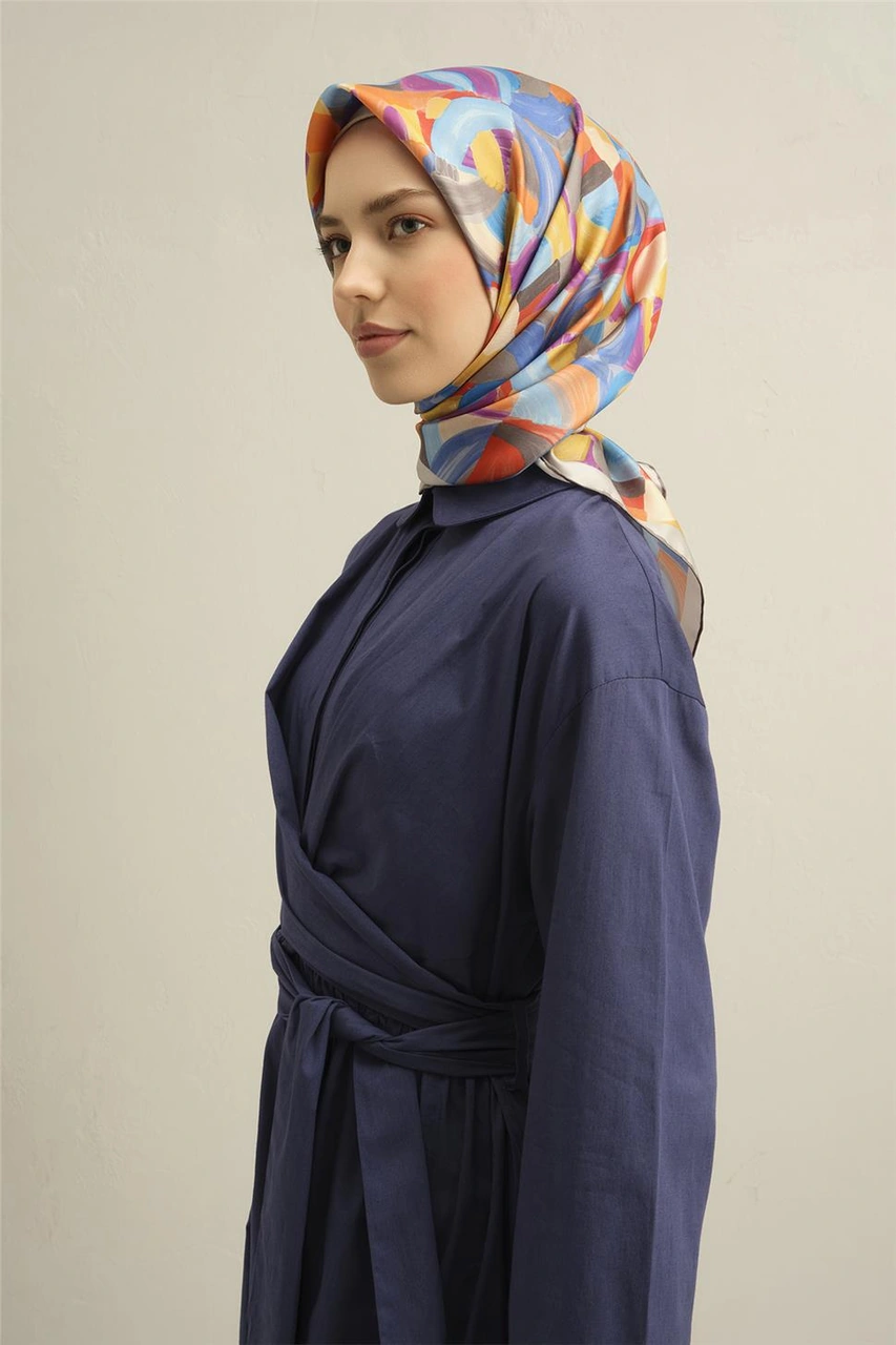 Armine Geometrik Desenli Saf İpek Twill Eşarp 9329d 01 Çok Renkli