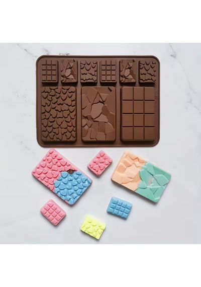 Silikon Mini Tablet Çikolata Kalıbı 9 Bölmeli Mini Tablet Çikolata Kalıbı Kahverengi