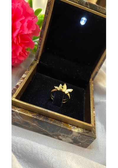 Kelebek Figürlü Zirkon Taşlı Mineli Tasarım Çelik Yüzük Gold - Gümüş