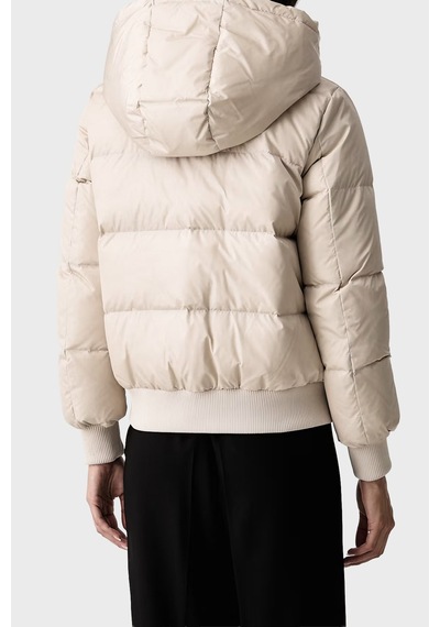 Armani Exchange Kapitoneli Regular Fit Kapüşonlu Yaka Mont Kadın Mont Xw000228 Af12286 U1039 Ekru Armani Exchange Kapitoneli Regular Fit Kapüşonlu Yaka Mont Kadın Mont Xw000228 Af12286 U1039 Ekru