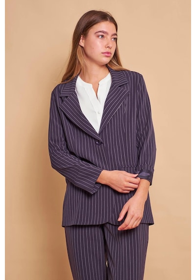 Ekoseli Yakalı Kolu Katlamalı Cep Kapaklı Boyfriend Hafif Likralı Kumaş Blazer Ceket-lacivert Çizgi Lacivert Ç. Ekoseli Yakalı Kolu Katlamalı Cep Kapaklı Boyfriend Hafif Likralı Kumaş Blazer Ceket-lacivert Çizgi Lacivert Ç.