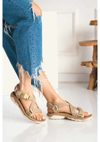 Günlük Unisex Tokalı Sandalet Yastıklı Hafif Tabanlı Çapraz Şerit Outdoor Esnek Ayakkabı 125ç Bej Günlük Unisex Tokalı Sandalet Yastıklı Hafif Tabanlı Çapraz Şerit Outdoor Esnek Ayakkabı 125ç Bej