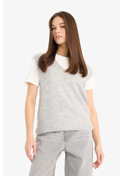 DeFacto 	Regular Fit V Yaka Basic Düz Triko Süveter F4635AX25SMGR211 Gri