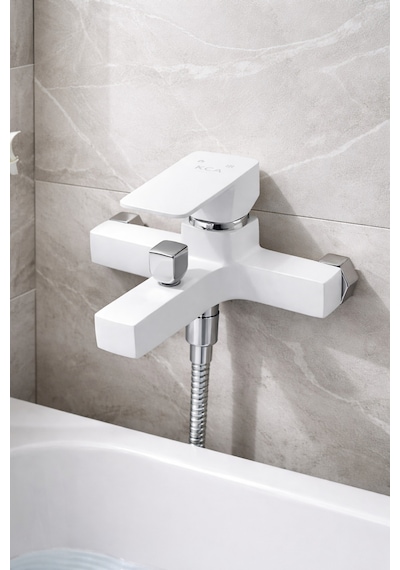 Beyaz Krom Kare Banyo Bataryası Şık Tasarım Diğer