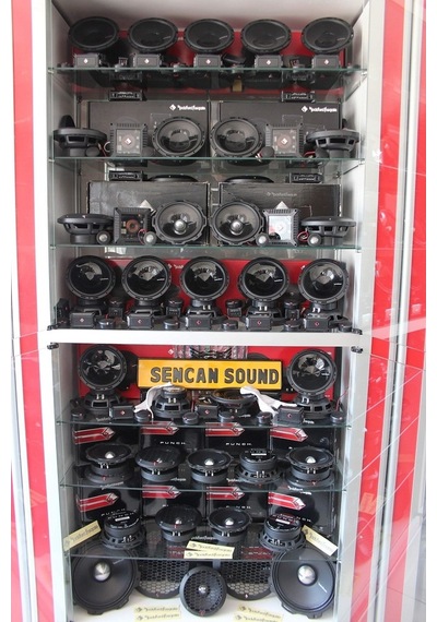 Rockford Fosgate R400.4D 580W Rms - Sencan Sound