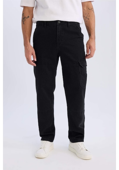 DeFacto %100 Pamuk Relax Fit Rahat Kalıp Normal Bel Geniş Paça Kargo Cepli Siyah Jean Pantolon E3435AX25SPNM40