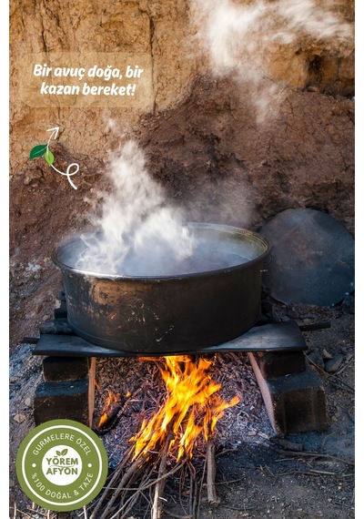 Yörem Afyon Toros Dağlarnın Mucizesi Pekmezlerin Berraklık Ve Lezzet Sırrı Doğal Pekmez Toprağı Ak Toprak 250g