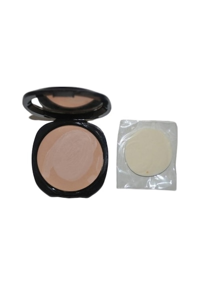 Catherine Arley Silky Touch Cream Compact 03