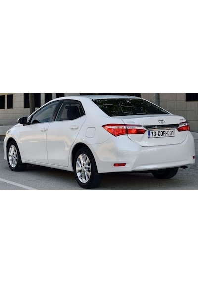 Toyota Corolla Uyumlu 13-18 Sedan Bagaj Üstü Spoiler Parlak Beyaz