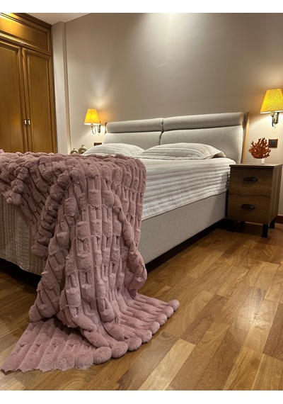 Modern Line Pembe Peluş Yatak Ucu Runner