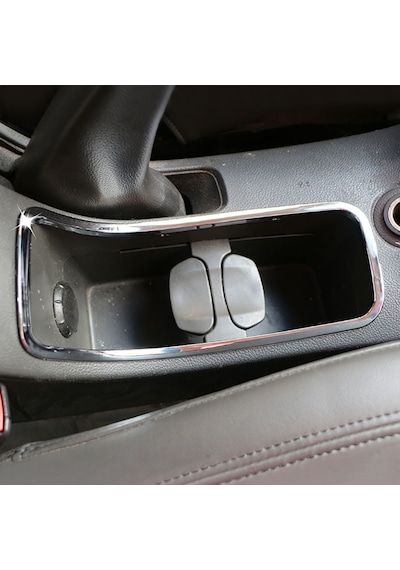 Cruze Orta Konsol Bardaklık Krom Çerçeve
