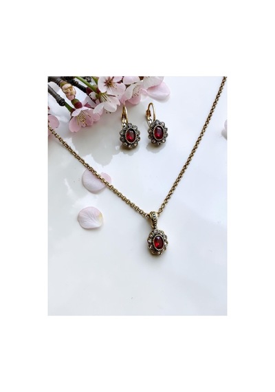 Kristal Taşlı Oval Kolye Ve Küpe Seti Kırmızı