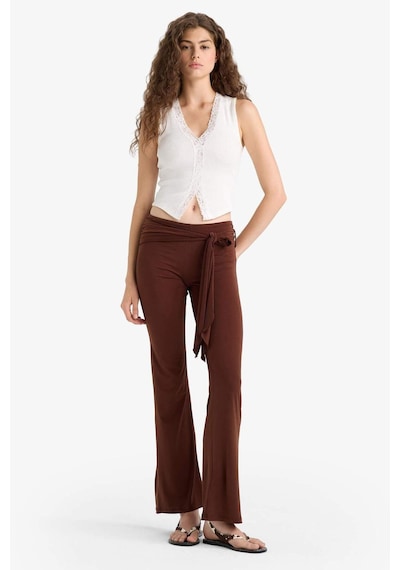 Defacto Flare Fit Normal Bel Bağlamalı Standart Boy Pantolon F8196ax25smbn341 Kahve