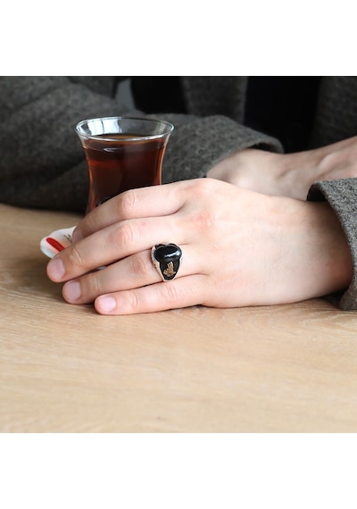 Gümüş Siyah Oniks Taşlı Tuğralı Oval Erkek Yüzük