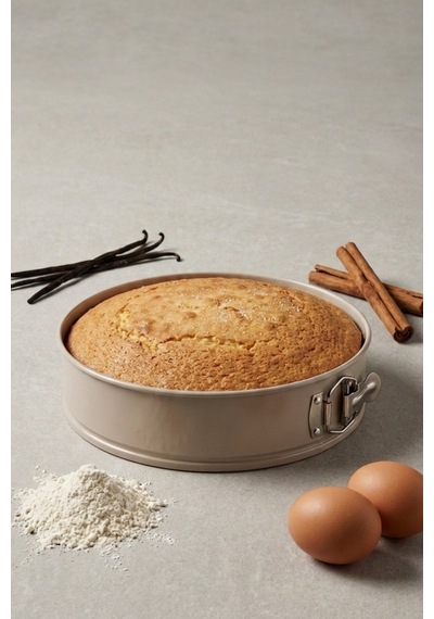 Cooker 28 Cm Kelepçeli Kek Kalıbı Ckr3565 Bej