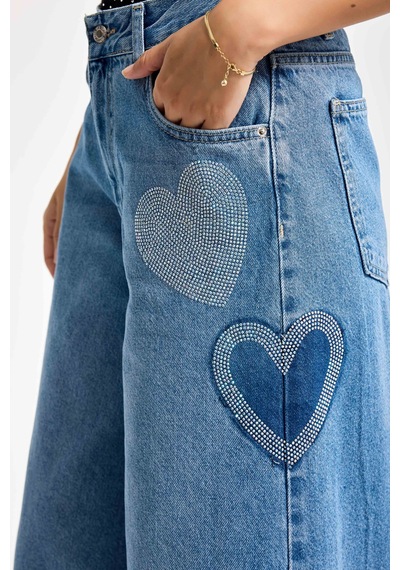 it's basic Kadın Kot Rengi 2s54 Parlak Taşlı Kalp Detaylı Bol Kesim Tasarım Denim Jean Mavi