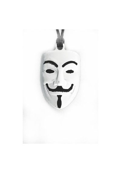 104 40 Mineli V For Vendetta Kolye Deri İp