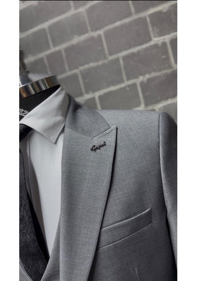 Dupont Classics Erkek Slim Fit 6 Drop Sivri Yaka Yelekli Poliviskon Çift Yırtmaç Takım Elbise Gri Dupont Classics Erkek Slim Fit 6 Drop Sivri Yaka Yelekli Poliviskon Çift Yırtmaç Takım Elbise Gri