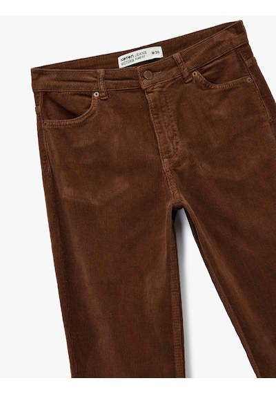 Koton Dar Kesim Düğmeli Cepli İspanyol Paça Kadife Pantolon - Flare Jeans Kahverengi 6wal40029mw Kahve Koton Dar Kesim Düğmeli Cepli İspanyol Paça Kadife Pantolon - Flare Jeans Kahverengi 6wal40029mw Kahve