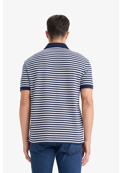DeFacto Regular Fit Polo Yaka Kısa Kollu Çizgili Tişört E2620AX25SMNV135