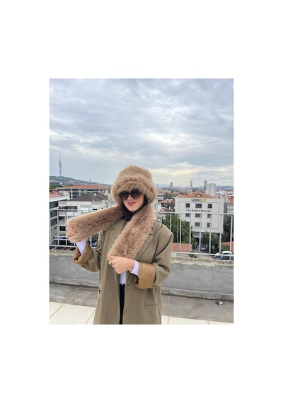 Mollycrush Kadın Suni Kürk Şapka Ve Atkı Seti Yumuşak Dokulu, Soğuk Havalar İçin Lüks & Şık Görünüm Camel Mollycrush Kadın Suni Kürk Şapka Ve Atkı Seti Yumuşak Dokulu, Soğuk Havalar İçin Lüks & Şık Görünüm Camel