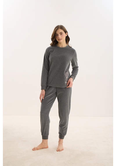 Sevim Kadın Uzun Kol Antrasit Kadife Pijama Takım C3t8n0o61 001 Sevim Kadın Uzun Kol Antrasit Kadife Pijama Takım C3t8n0o61 001
