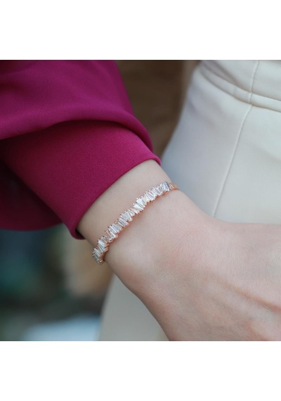 Baget Sıra Taşlı Rose Gold Kaplama Gümüş Kelepçe Gümüş