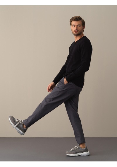 Xint Siyah Regular Fit Açık V Yaka Pamuklu Kazak 801658
