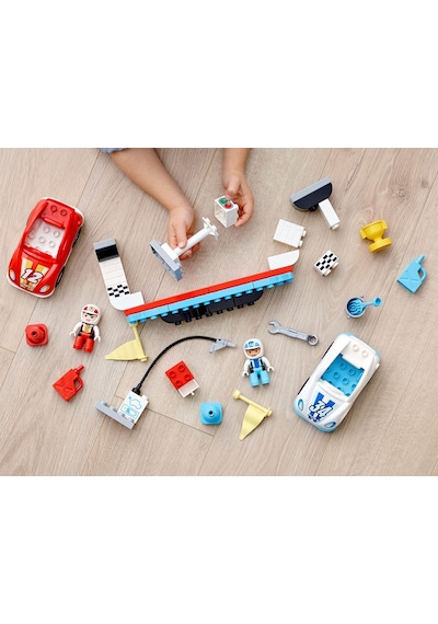 LEGO® Duplo 10947 Yarış Arabaları 44 Parça