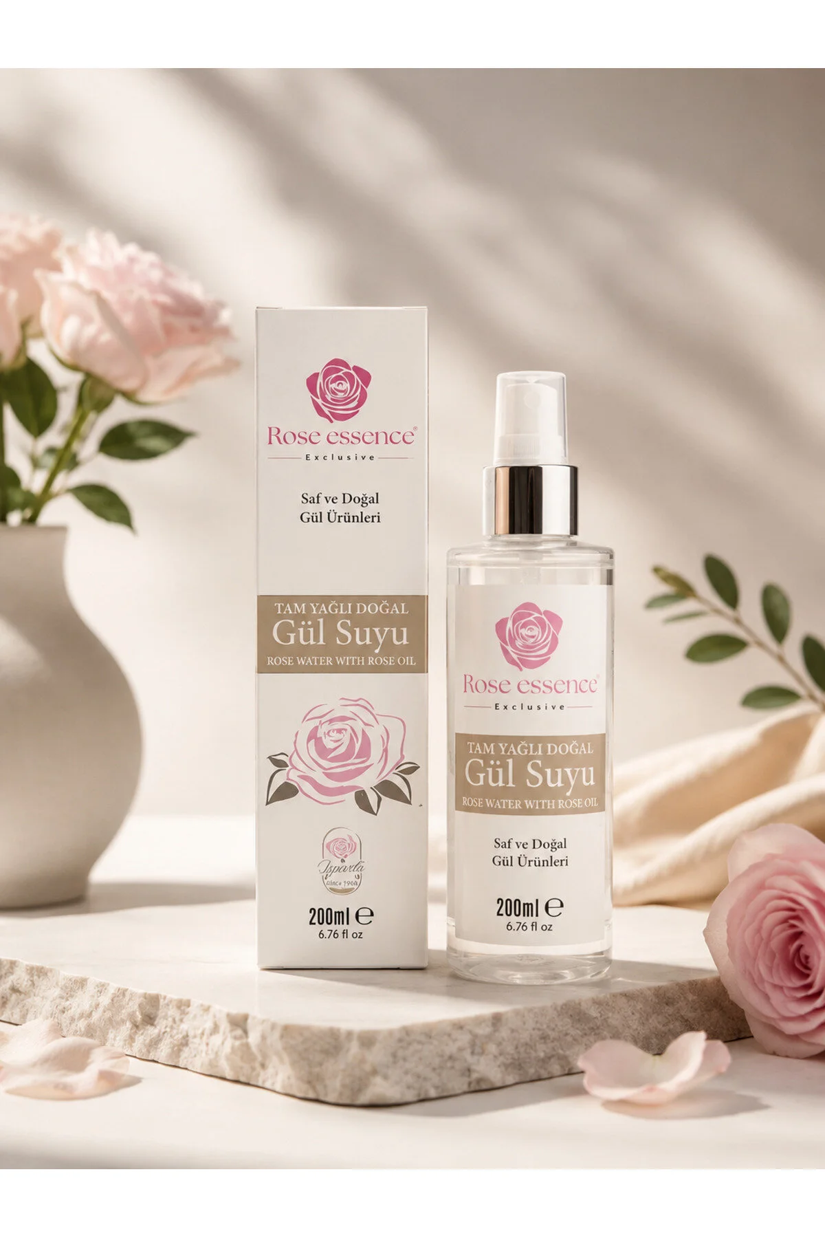 Tam Yağlı Gül Suyu 200 Ml Doğal Gül Suyu Ve Gül Yağı İçeren Özel Formül Yüz Toniği Ve Cilt Bakım Ürünü