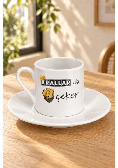 Krallar Da Nah Çeker Baskılı Tabaklı Türk Kahvesi Fincanı Beyaz