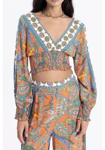 Fashion Cocktail V Yaka Hint Şal Desenli Bohem Yazlık Sahil Kadın Viskon Kollu Krop Pantolon Takım Turuncu Fashion Cocktail V Yaka Hint Şal Desenli Bohem Yazlık Sahil Kadın Viskon Kollu Krop Pantolon Takım Turuncu