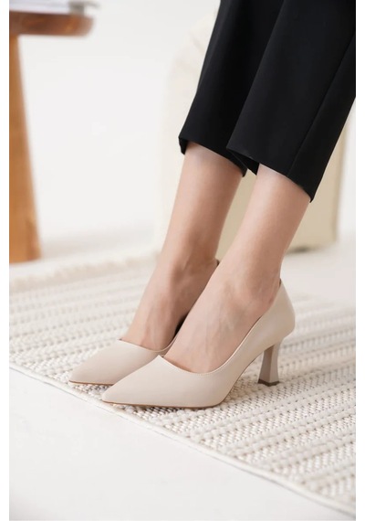 Trendella Kadın Bej Stiletto Tr12ms06d Siyah