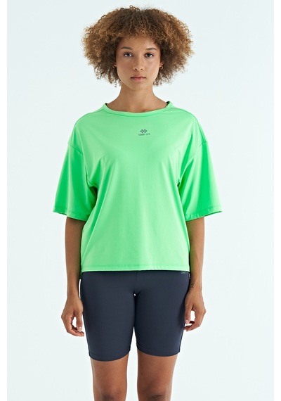 Tommylife Tommy Life Neon Yeşil O Yaka Baskı Detaylı Oversize Kısa Kol Kadın T-shirt - 97263 Neon Yeşil