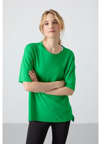 Tommy Life Yeşil Penye Modal Yumuşak Tuşeli Oversize Fit Basic Kadın T-shirt- 97285 Yeşil Tommy Life Yeşil Penye Modal Yumuşak Tuşeli Oversize Fit Basic Kadın T-shirt- 97285 Yeşil
