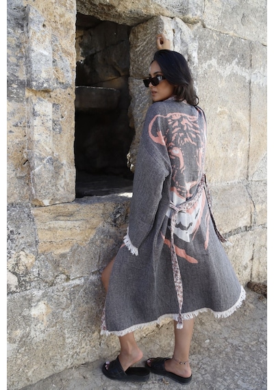 Elif Towels Özel Tasarım Antrasit Renk Kaplan Desenli Kimono Kaftan Antrasit
