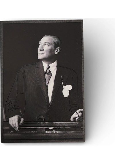 Atatürk Masaüstü Ahşap Tablo - Kabartmalı Baskı Şık Hediyelik 11x16 Cm No 5 3 Parça