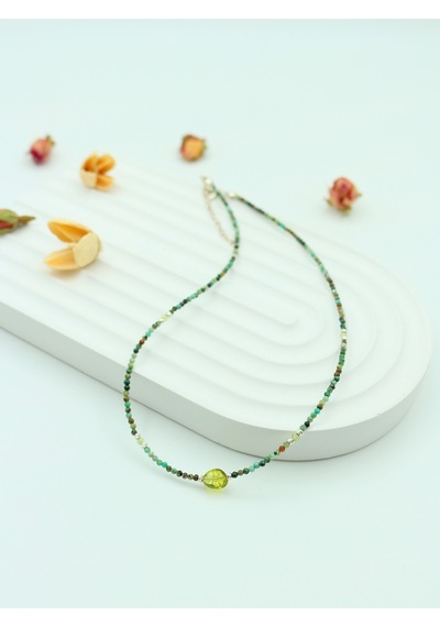 Sertifikalı Afrika Turkuazı Ve Peridot Zebercet Doğal Taşlı 925 Ayar Gümüş Kolye Mavi Sertifikalı Afrika Turkuazı Ve Peridot Zebercet Doğal Taşlı 925 Ayar Gümüş Kolye Mavi