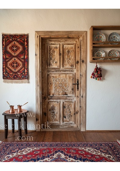 Konak Antik Ahşap Oymalı Oda Kapısı