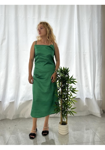 Simli Moda İnce Askılı Yeşil Saten Elbise Yeşil