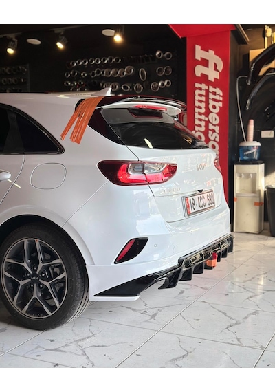 Kia Ceed 2021... Body Kit--fibersan Tuning