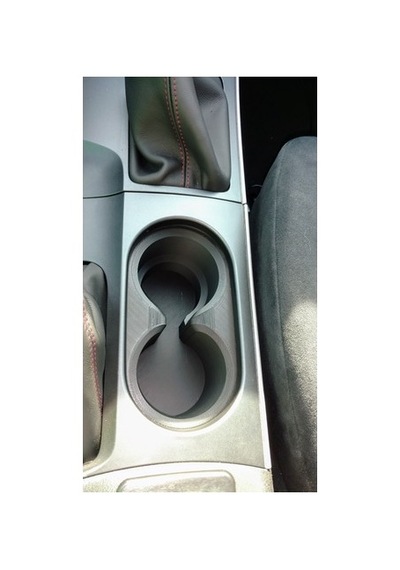 1. Nesil Mazda 6 Bardaklık