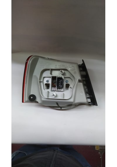 1K5945096 Jetta 2006-2011 Sağ Dış Stop